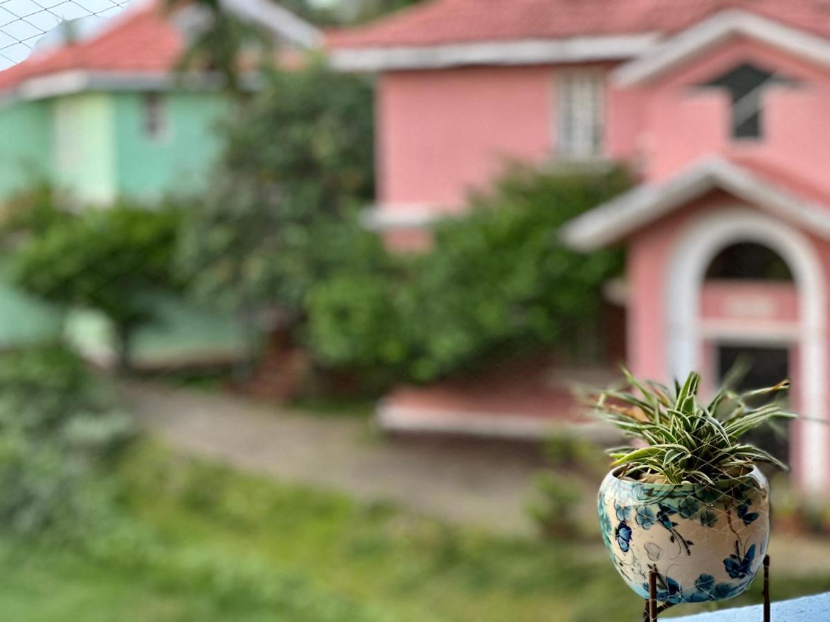 Chalet Saffron Goa Benaulim Esterno foto