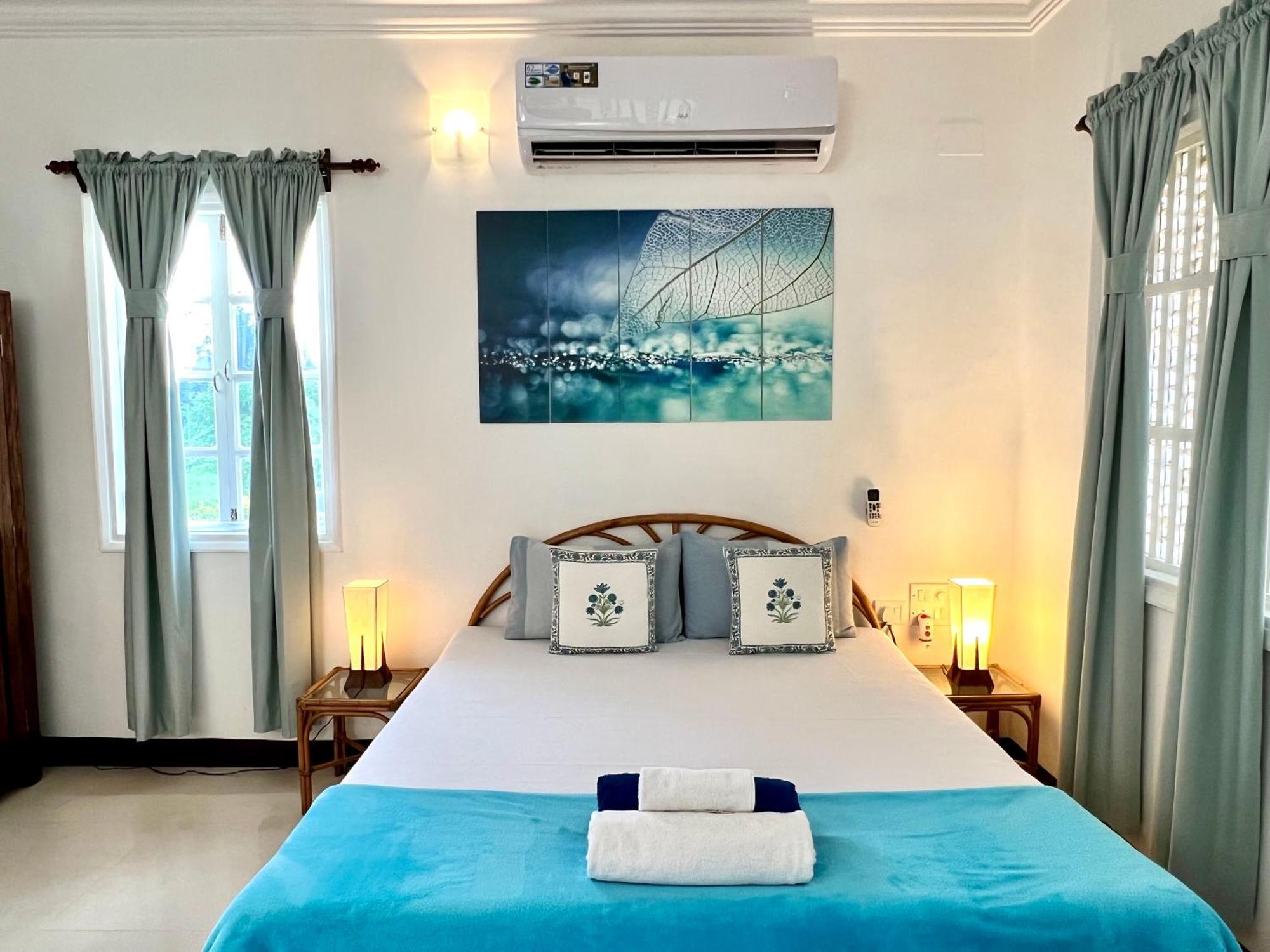 Chalet Saffron Goa Benaulim Esterno foto